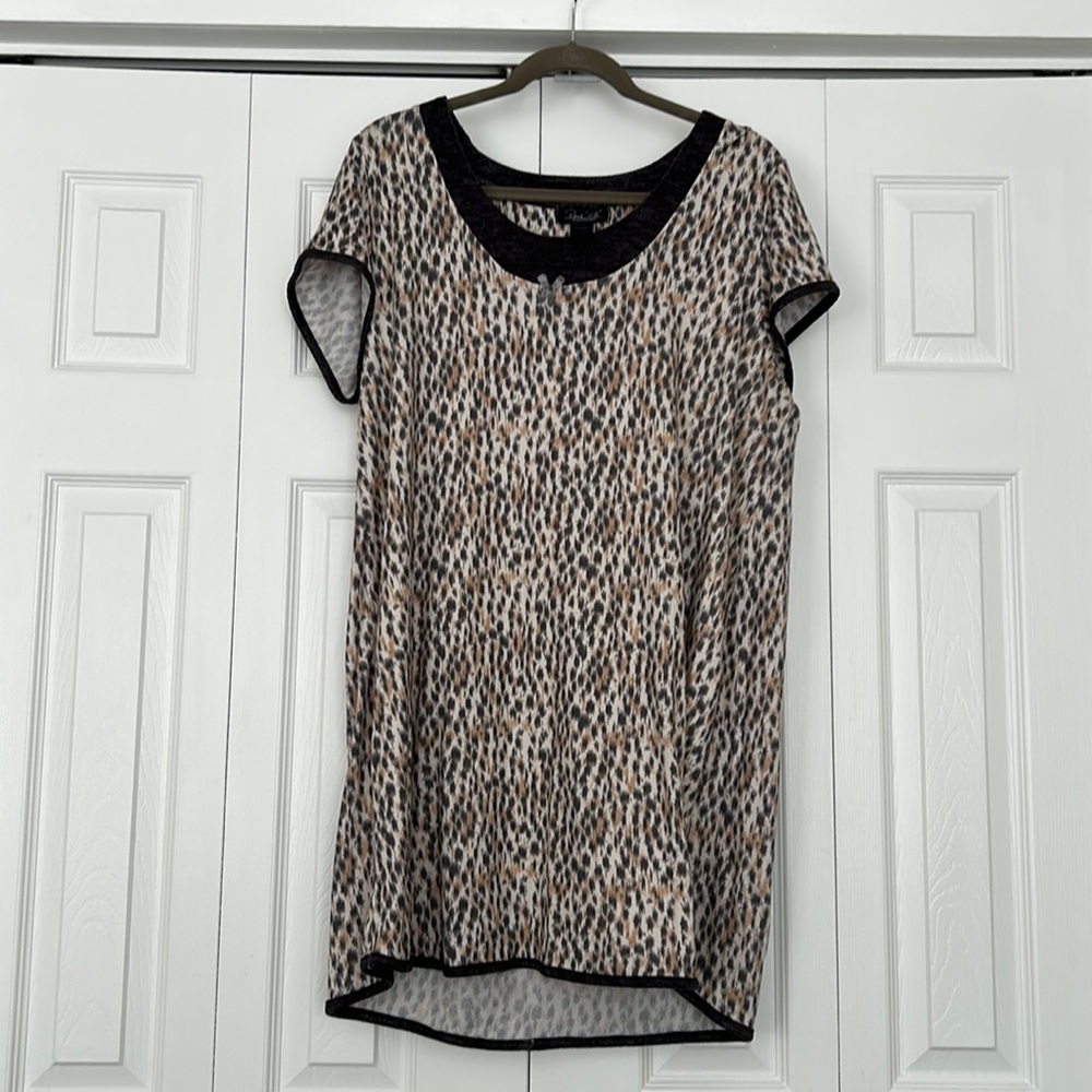 Rene Rofe nightshirt XL. Animal print.